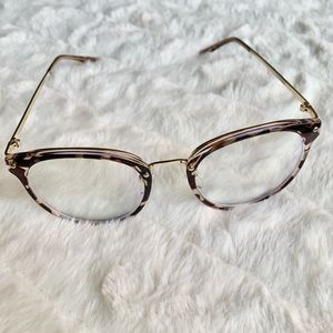 SOLD tortoise shell blue light glasses
